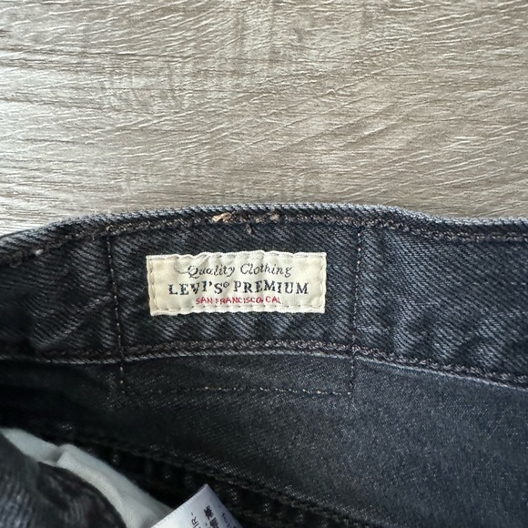 Levi’s 501 premium distressed festival black button fly shorts 27 - Picture 9 of 12